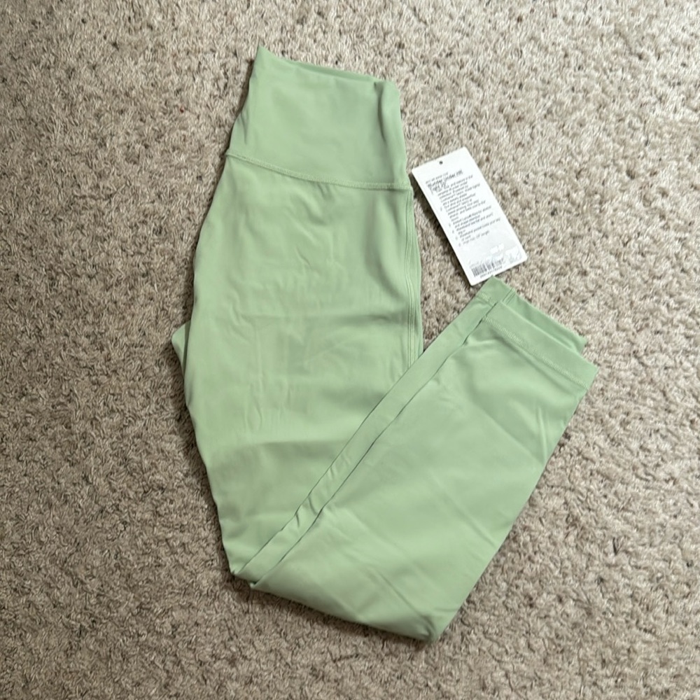 NWT WUNDER UNDER HR TIGHT 25”
